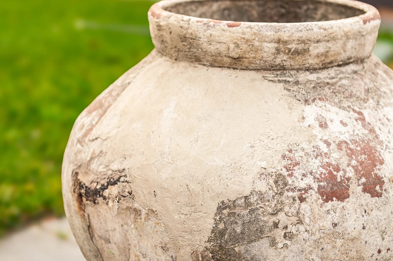 Authentieke vintage kleivaas, terra en zand (56×56), verweerde klei met natuurlijke patina, handgemaakt in Indonesië foto 7